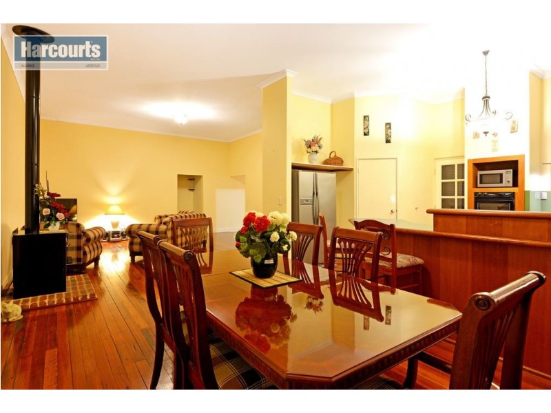 86 Patens Drive, Lower Chittering WA 6084