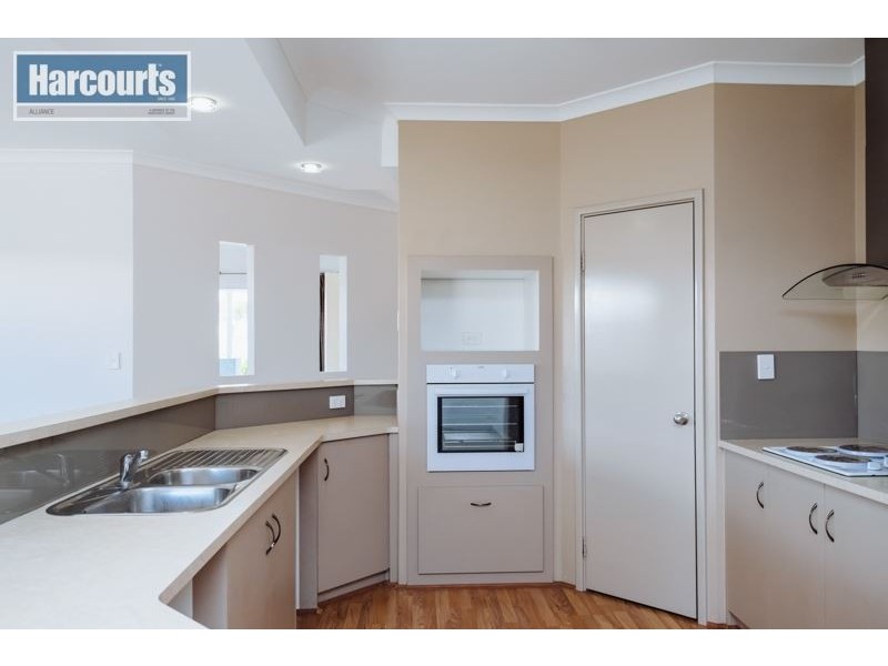 21 Whitecap Street, Yanchep WA 6035