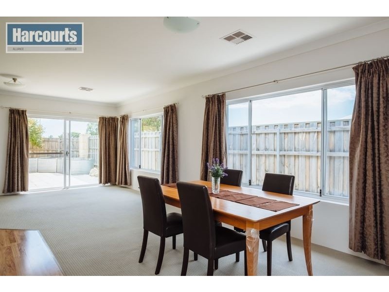 21 Whitecap Street, Yanchep WA 6035