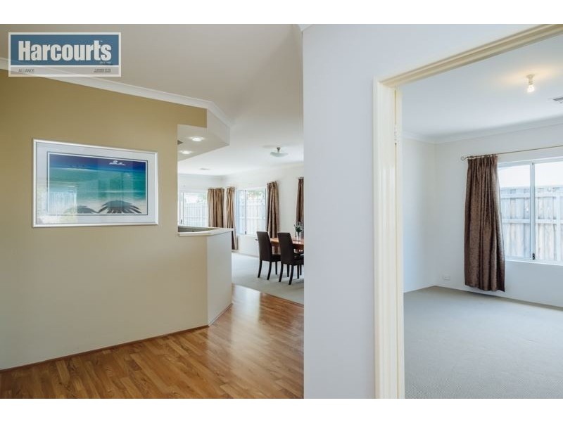 21 Whitecap Street, Yanchep WA 6035