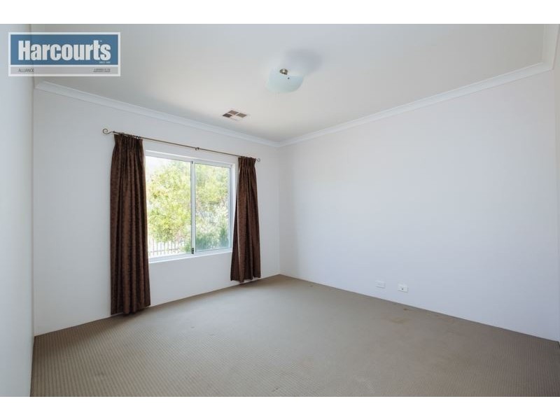 21 Whitecap Street, Yanchep WA 6035