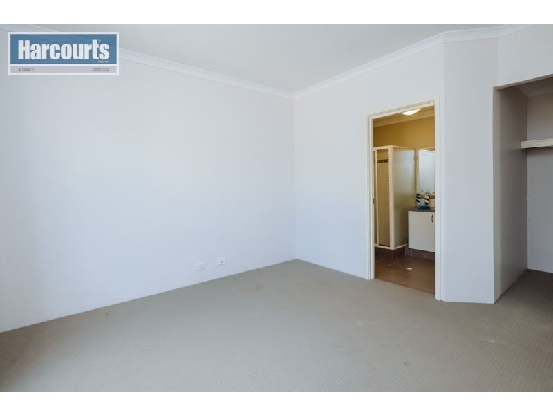 21 Whitecap Street, Yanchep WA 6035