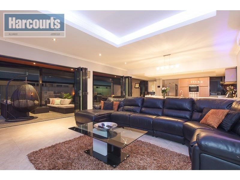 16 Vetter Road, Clarkson WA 6030