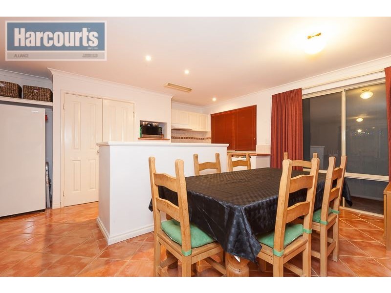 32 Miramare Boulevard, Currambine WA 6028