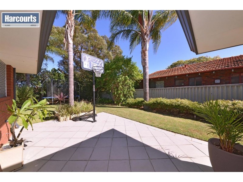 8 Aspen Close, Greenwood WA 6024