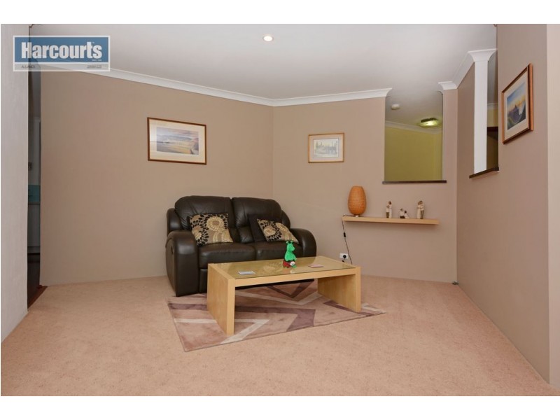 15 Manito Court, Joondalup WA 6027