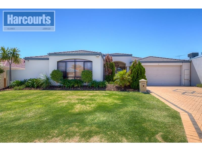 9 Marriot Turn, Currambine WA 6028