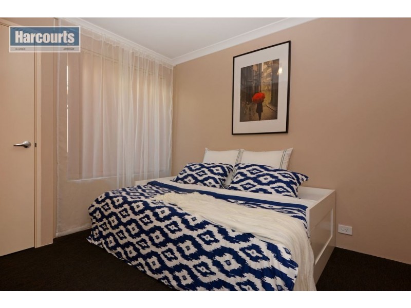 177 Grandis Boulevard, Banksia Grove WA 6031