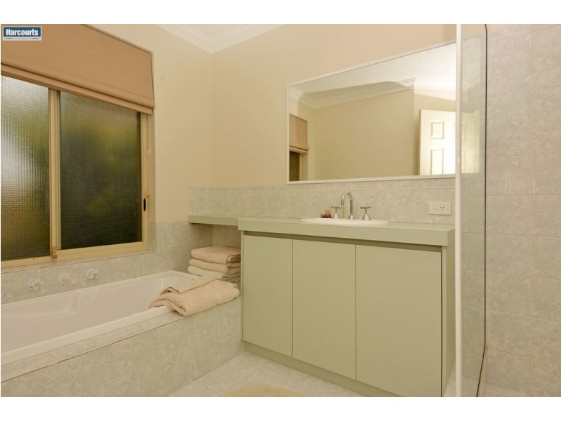 9 Melrose Crest, Kinross WA 6028