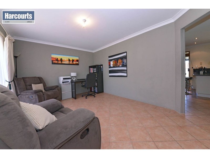 22 Quesnel Place, Joondalup WA 6027