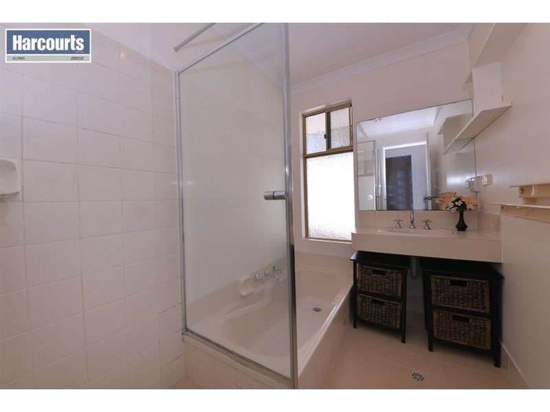 22 Quesnel Place, Joondalup WA 6027