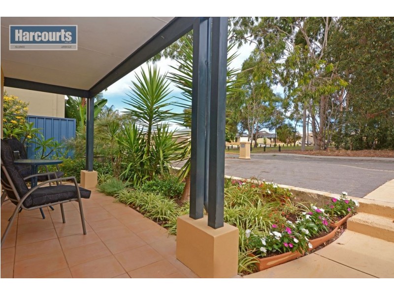 8 Colwyn Loop, Tapping WA 6065