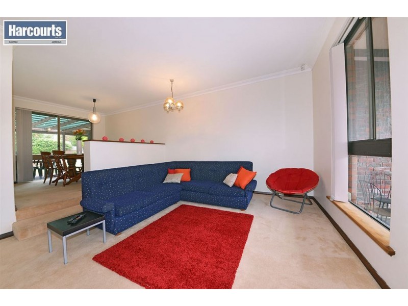 12 Damson Way, Greenwood WA 6024