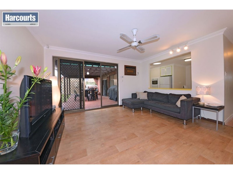 12 Damson Way, Greenwood WA 6024