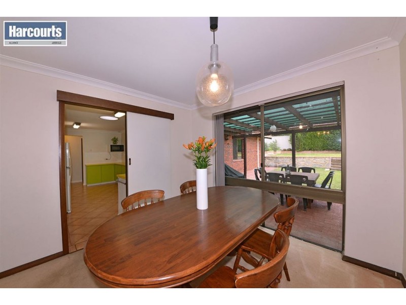 12 Damson Way, Greenwood WA 6024