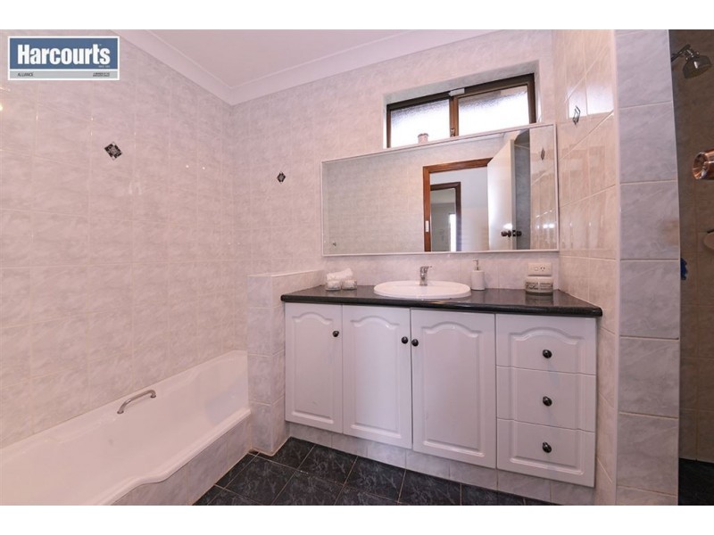 12 Damson Way, Greenwood WA 6024