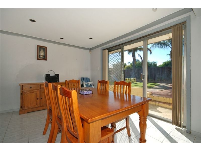 13 Macedon Place, Craigie WA 6025