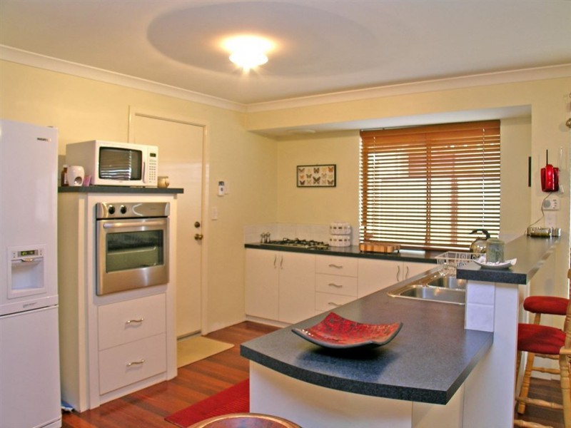 28 Gungurru Avenue, Hocking WA 6065