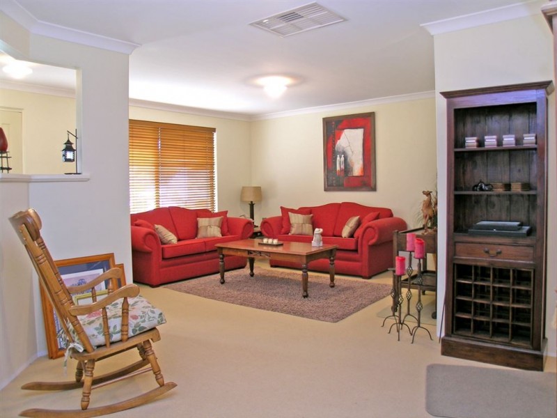 28 Gungurru Avenue, Hocking WA 6065