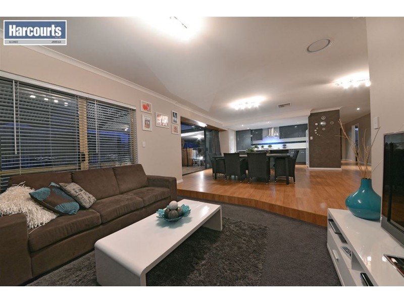 10 Fontana Cove, Joondalup WA 6027