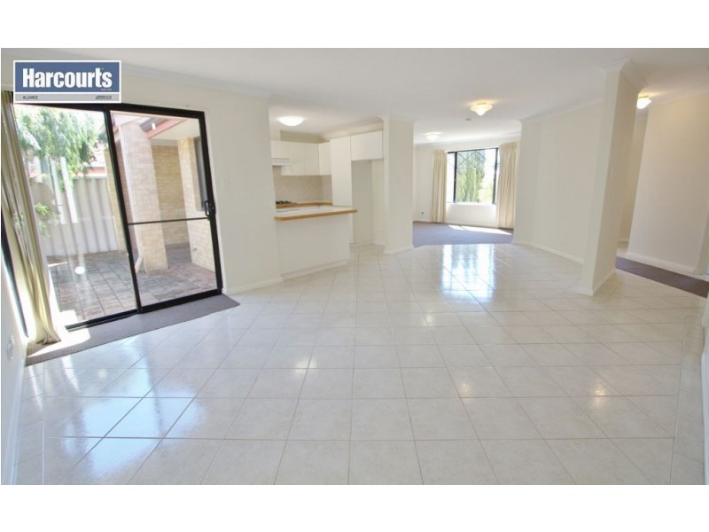 B/43 Barnes Street, Innaloo WA 6018