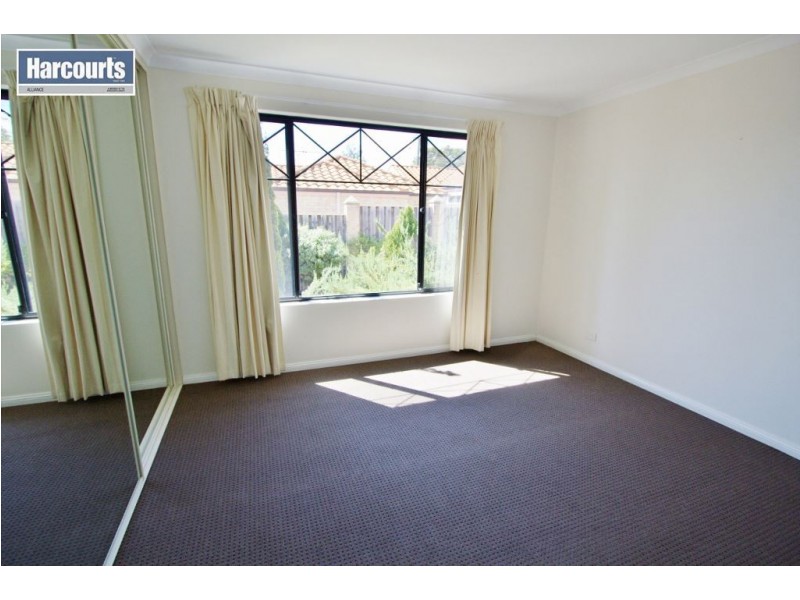 B/43 Barnes Street, Innaloo WA 6018
