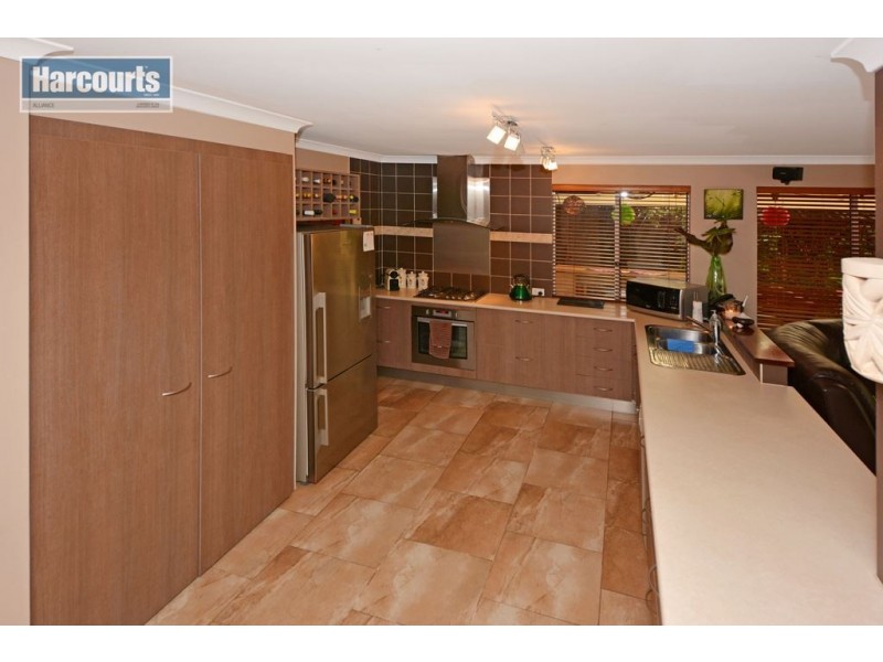 49 Camelot Grove, Carramar WA 6031