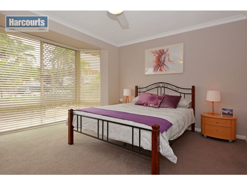 14 Shetland Rise, Kinross WA 6028