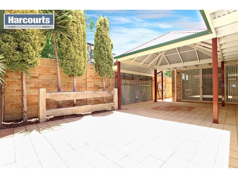 2 Fantail Pass, Joondalup WA 6027