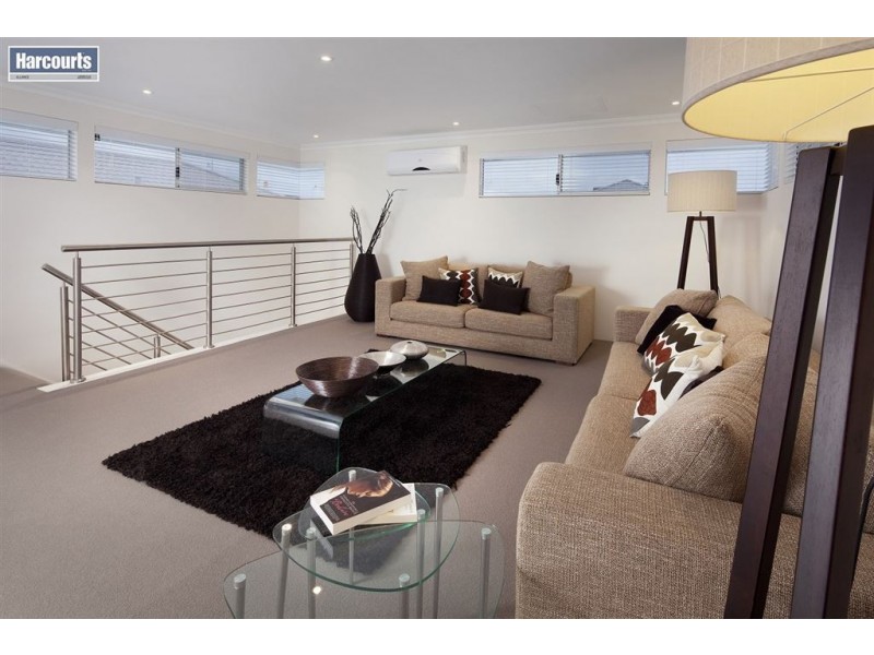 6 Saxicola Road, Banksia Grove WA 6031