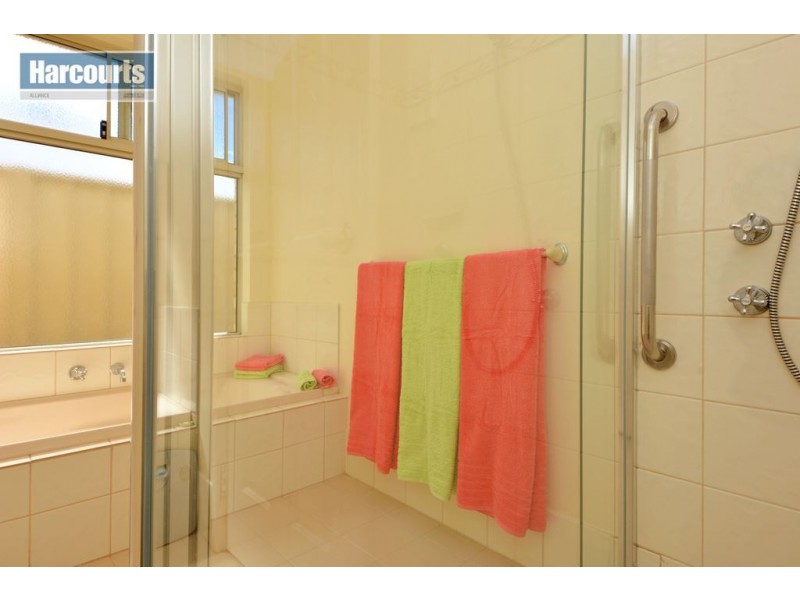 3 Bardeen Pass, Carramar WA 6031