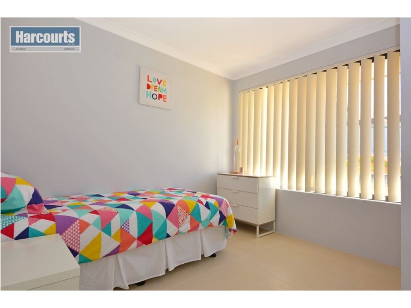 3 Grassy Way, Quinns Rocks WA 6030