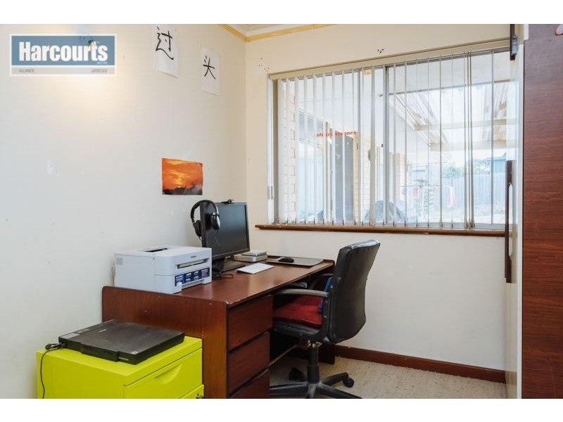 9 Alycon Place, Kallaroo WA 6025