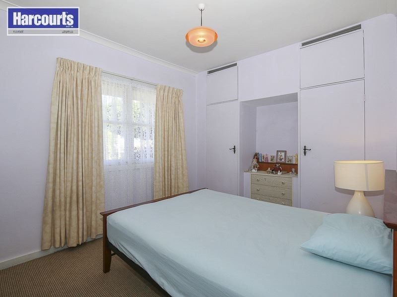 38 Birchley Crescent, Balga WA 6061