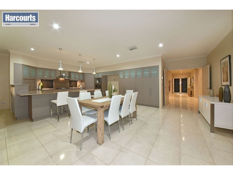 1 Beechwood Circle, Aveley WA 6069