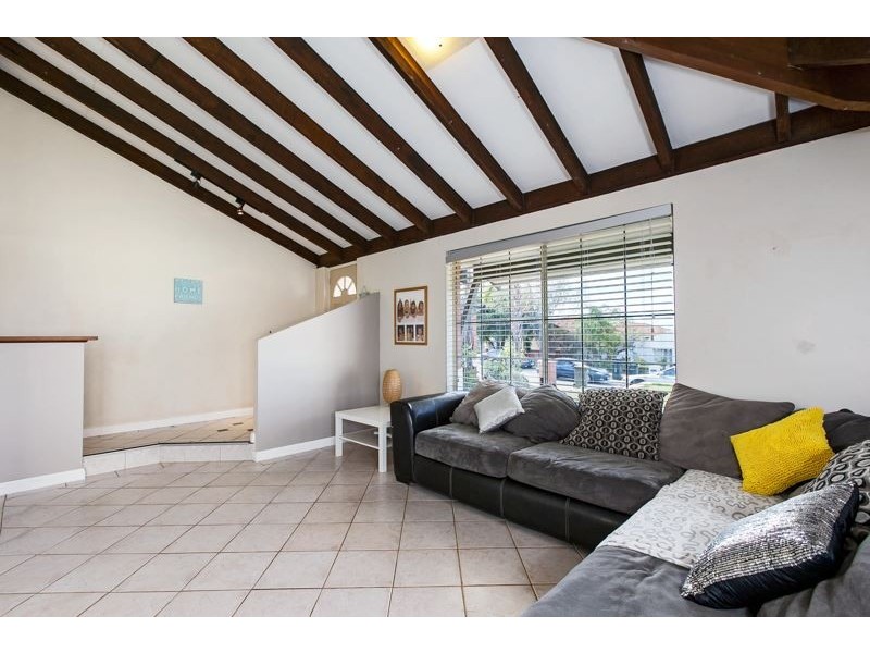 1 Derwent Meander, Joondalup WA 6027