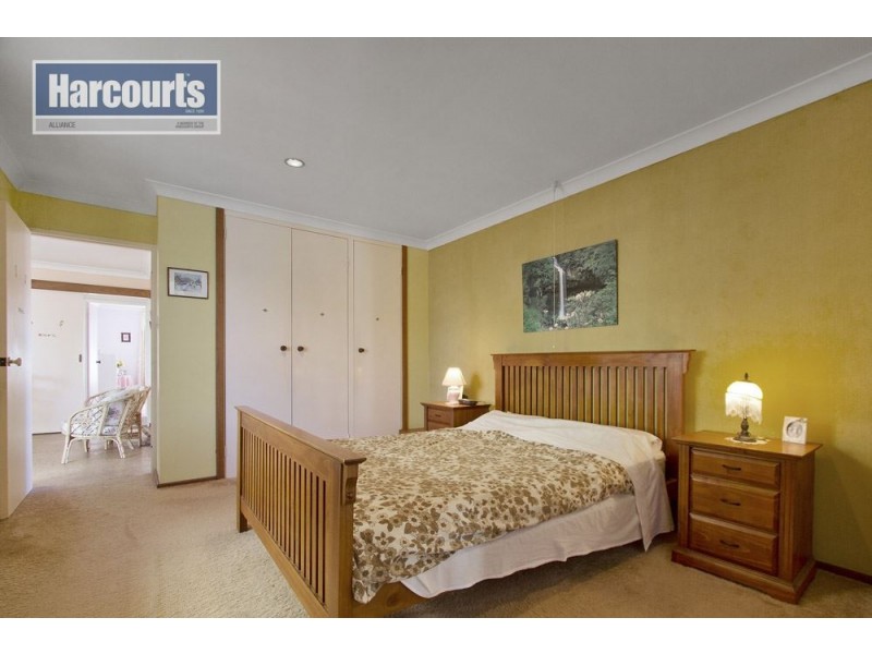 4 Greenhill Court, Kallaroo WA 6025