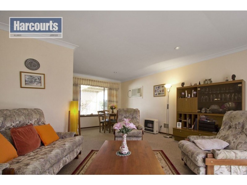 4 Greenhill Court, Kallaroo WA 6025