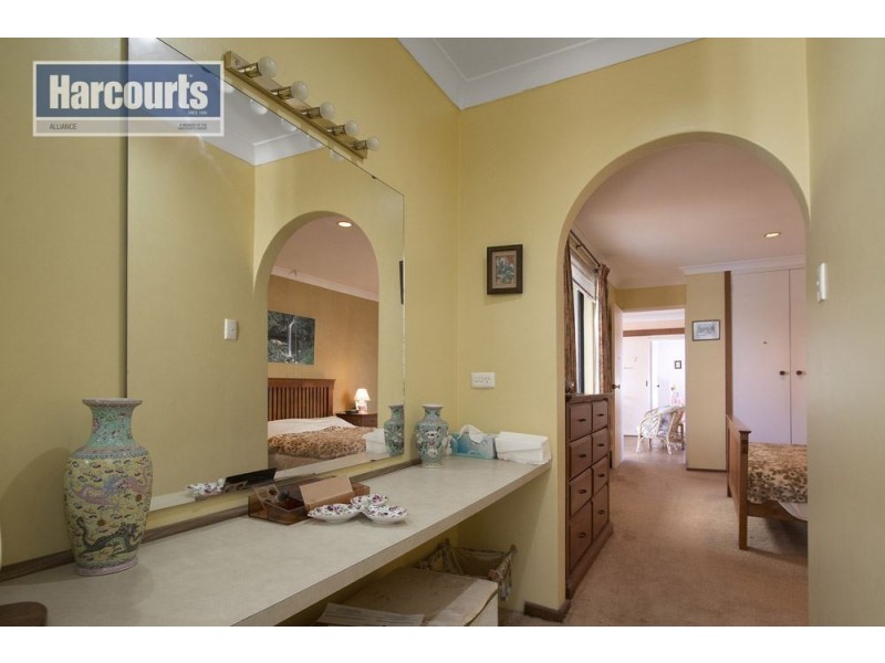 4 Greenhill Court, Kallaroo WA 6025