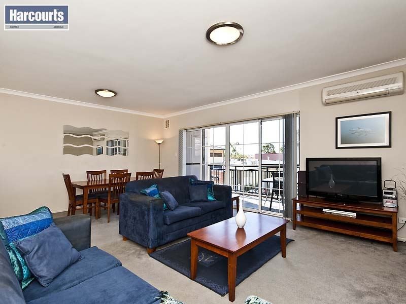 35/165 Grand Boulevard, Joondalup WA 6027