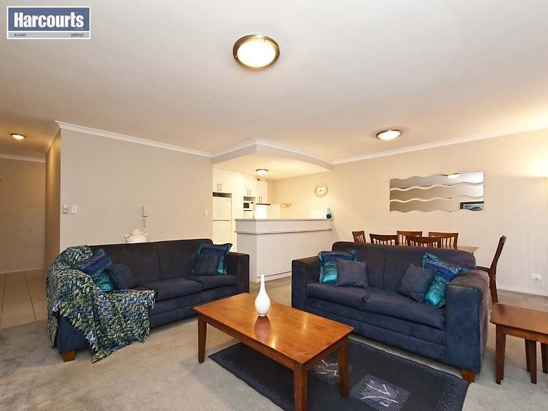 35/165 Grand Boulevard, Joondalup WA 6027