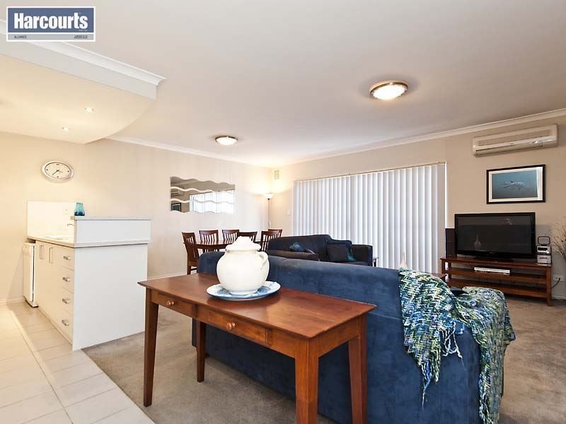 35/165 Grand Boulevard, Joondalup WA 6027