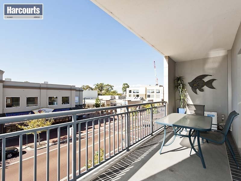 35/165 Grand Boulevard, Joondalup WA 6027