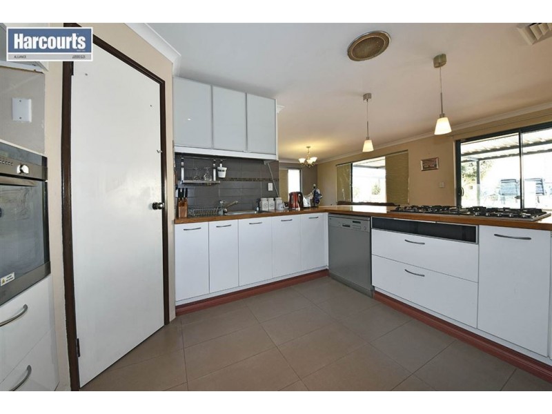 23 Mokutu Court, Quinns Rocks WA 6030