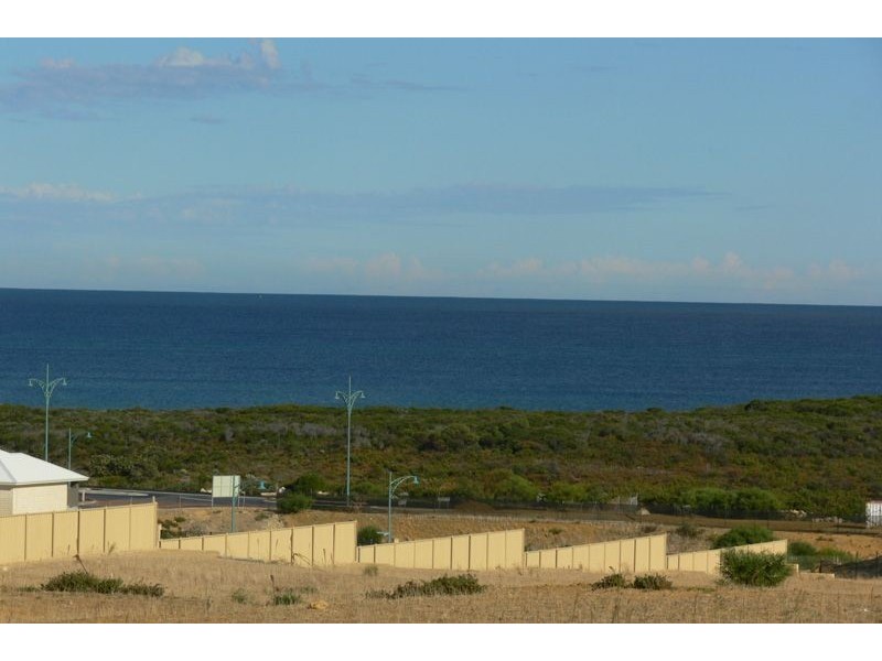 75 Romano Crescent, Iluka WA 6028