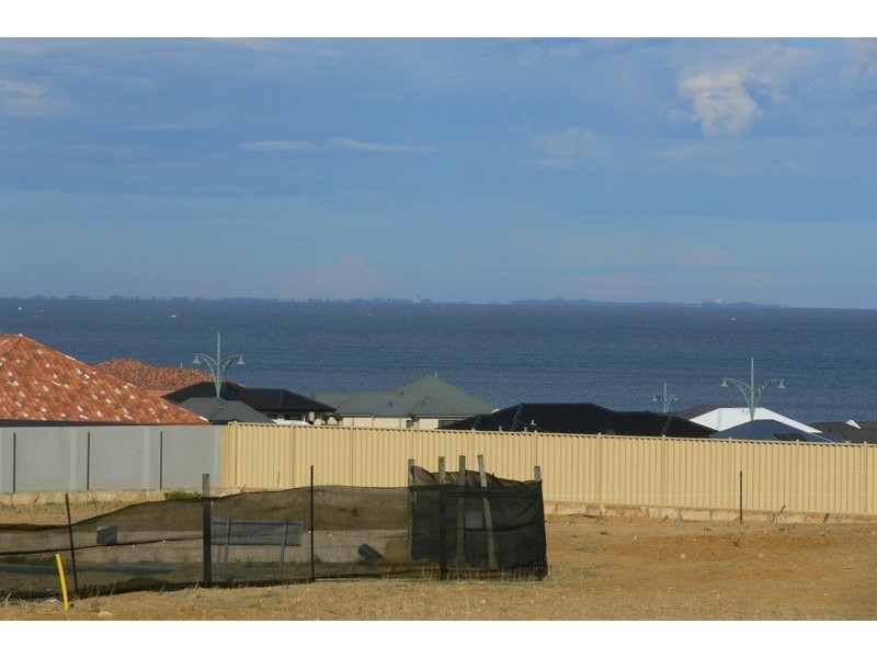 75 Romano Crescent, Iluka WA 6028