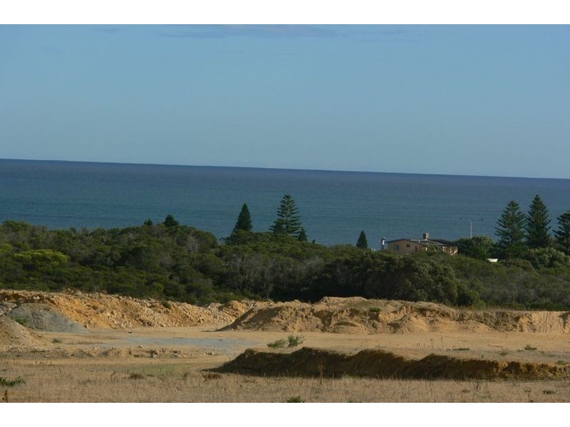 75 Romano Crescent, Iluka WA 6028