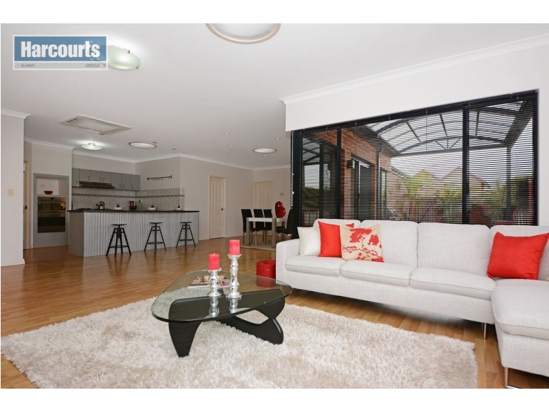 128 Lakeside Drive, Joondalup WA 6027