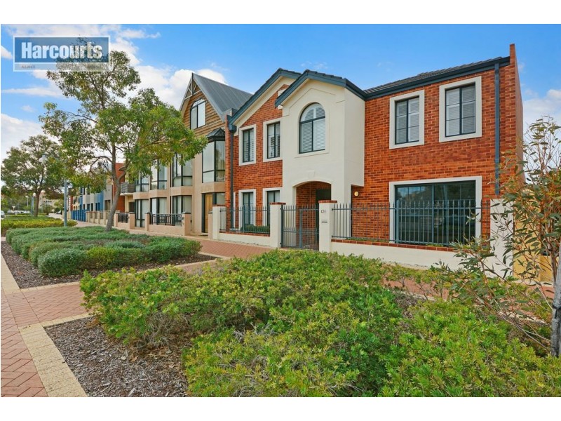 128 Lakeside Drive, Joondalup WA 6027