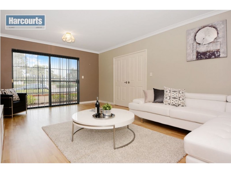 128 Lakeside Drive, Joondalup WA 6027